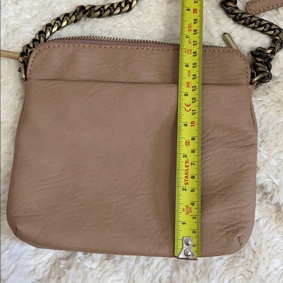 ‼️SOLD‼️ Madison West crossbody bag - Picture 3 of 6